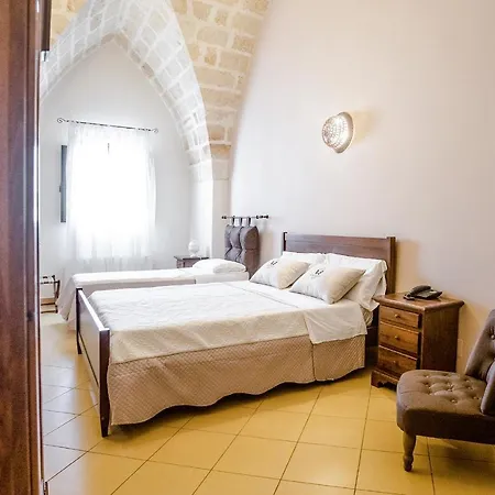 Laurito & فندق 3*