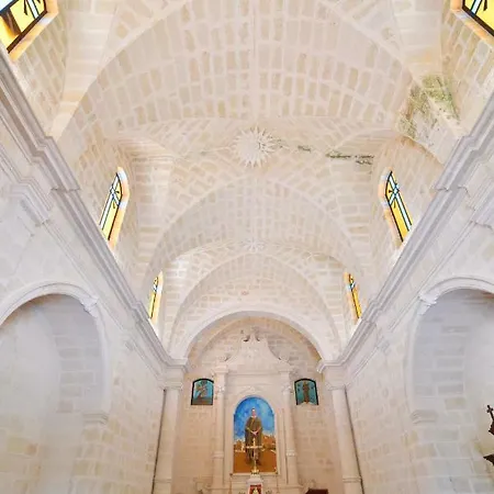 Laurito & أوريا