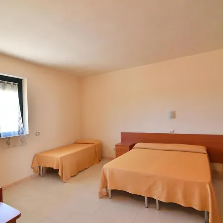 Hotel Laurito &
