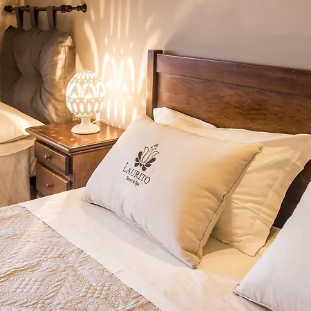 Hotel Laurito &
