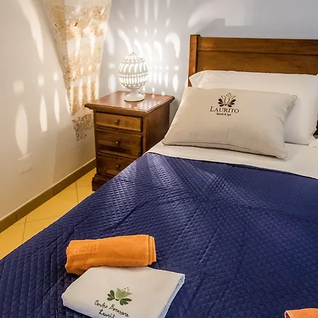 Laurito & Hotel 3*